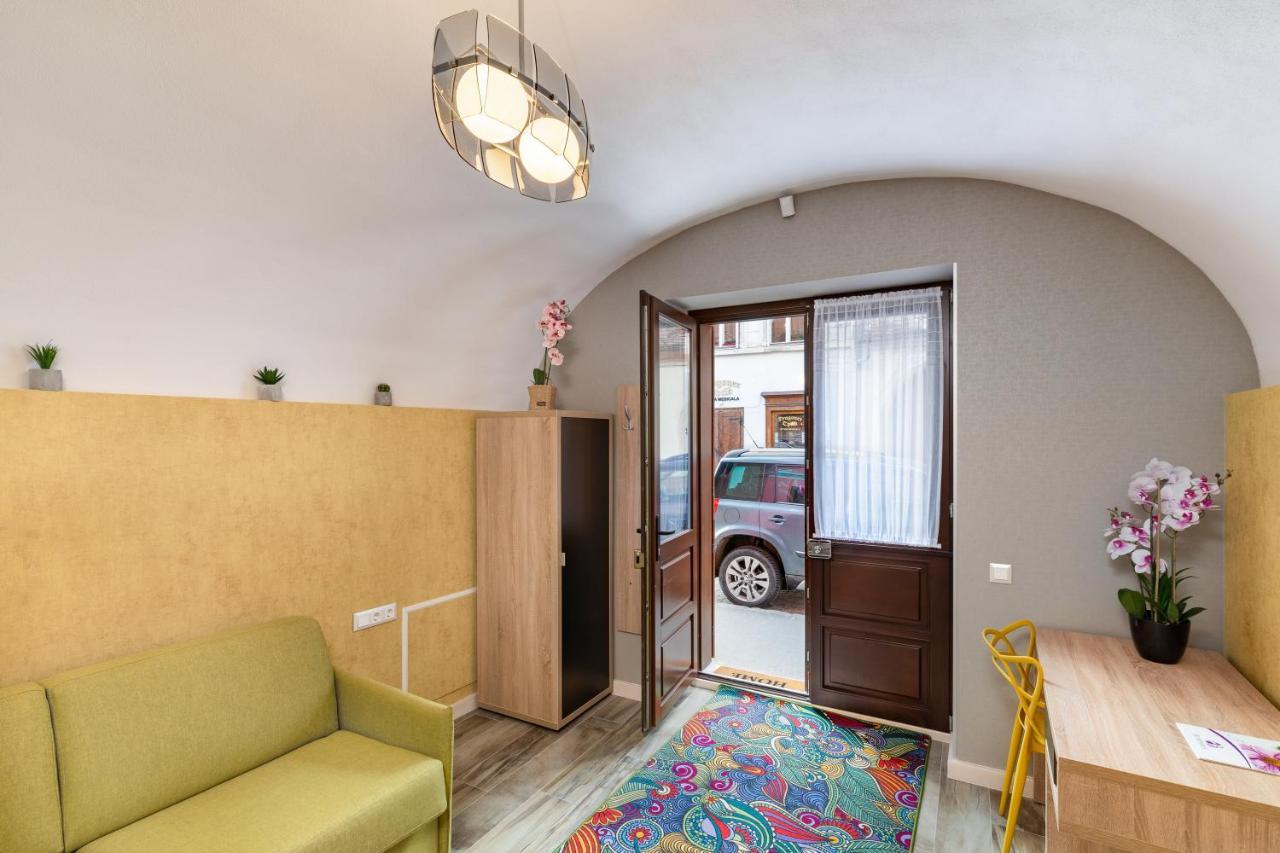 Blumenhaus Sibiu Lejlighedshotel Eksteriør billede